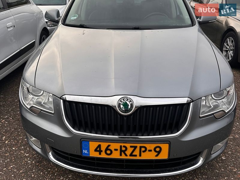 Универсал Skoda Superb 2011 в Луцке фото 38 Универсал Skoda Superb 2011 в Луцке