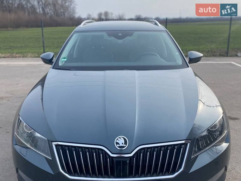 Универсал Skoda Superb 2019 в Казатине