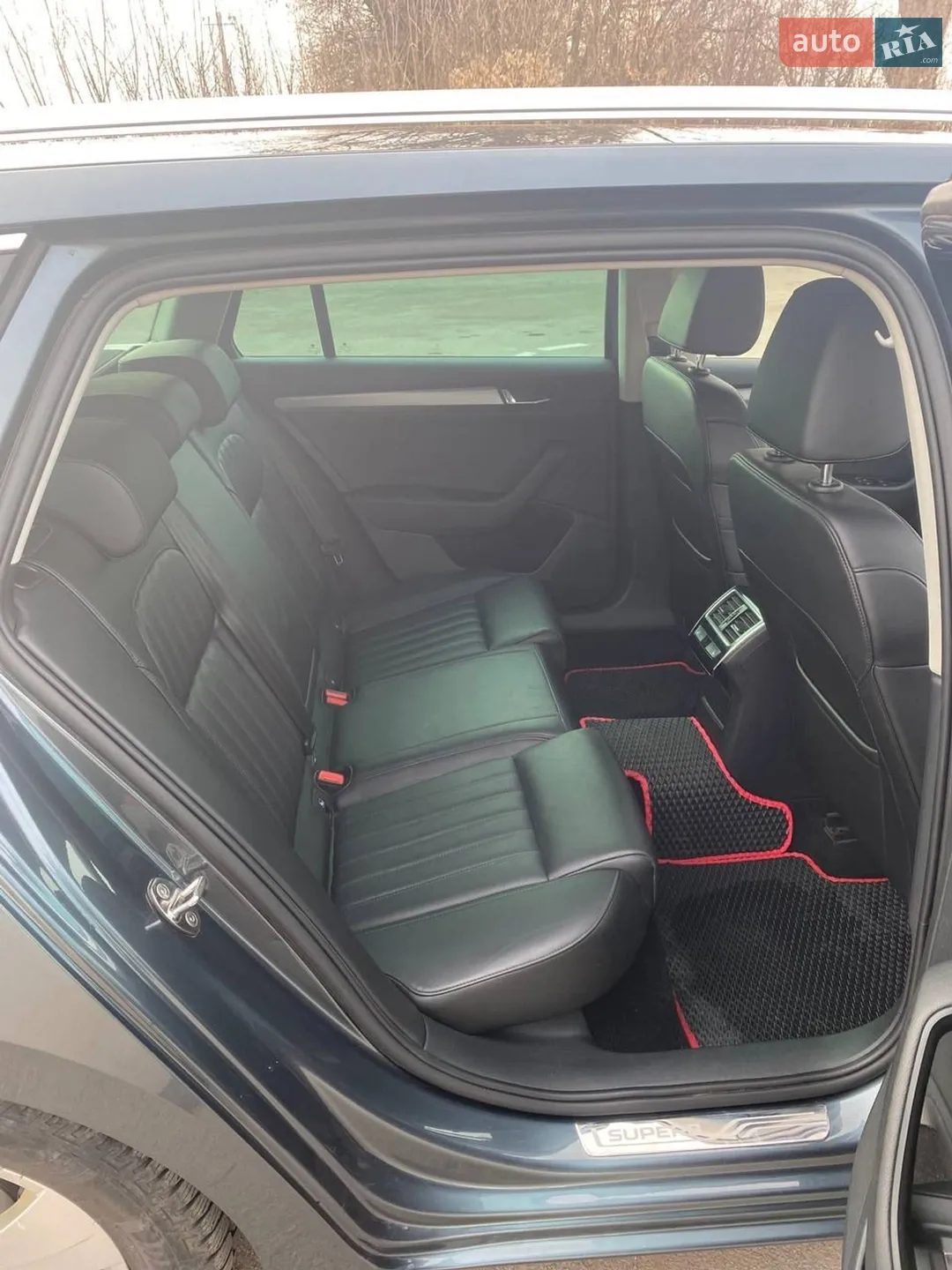 2019 Skoda Superb - мініатюра 10
