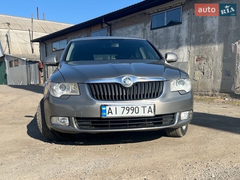 Лифтбек Skoda Superb 2008 в Ставище