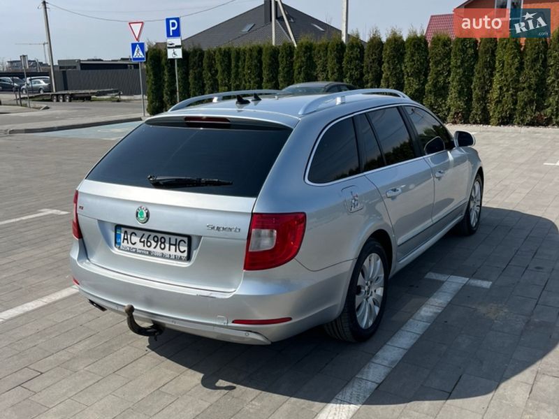 Универсал Skoda Superb 2010 в Луцке