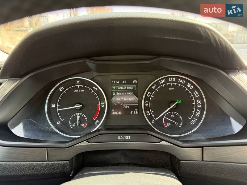Универсал Skoda Superb 2015 в Тернополе фото 14 Универсал Skoda Superb 2015 в Тернополе
