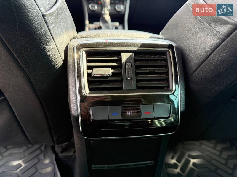 Универсал Skoda Superb 2015 в Тернополе фото 19 Универсал Skoda Superb 2015 в Тернополе