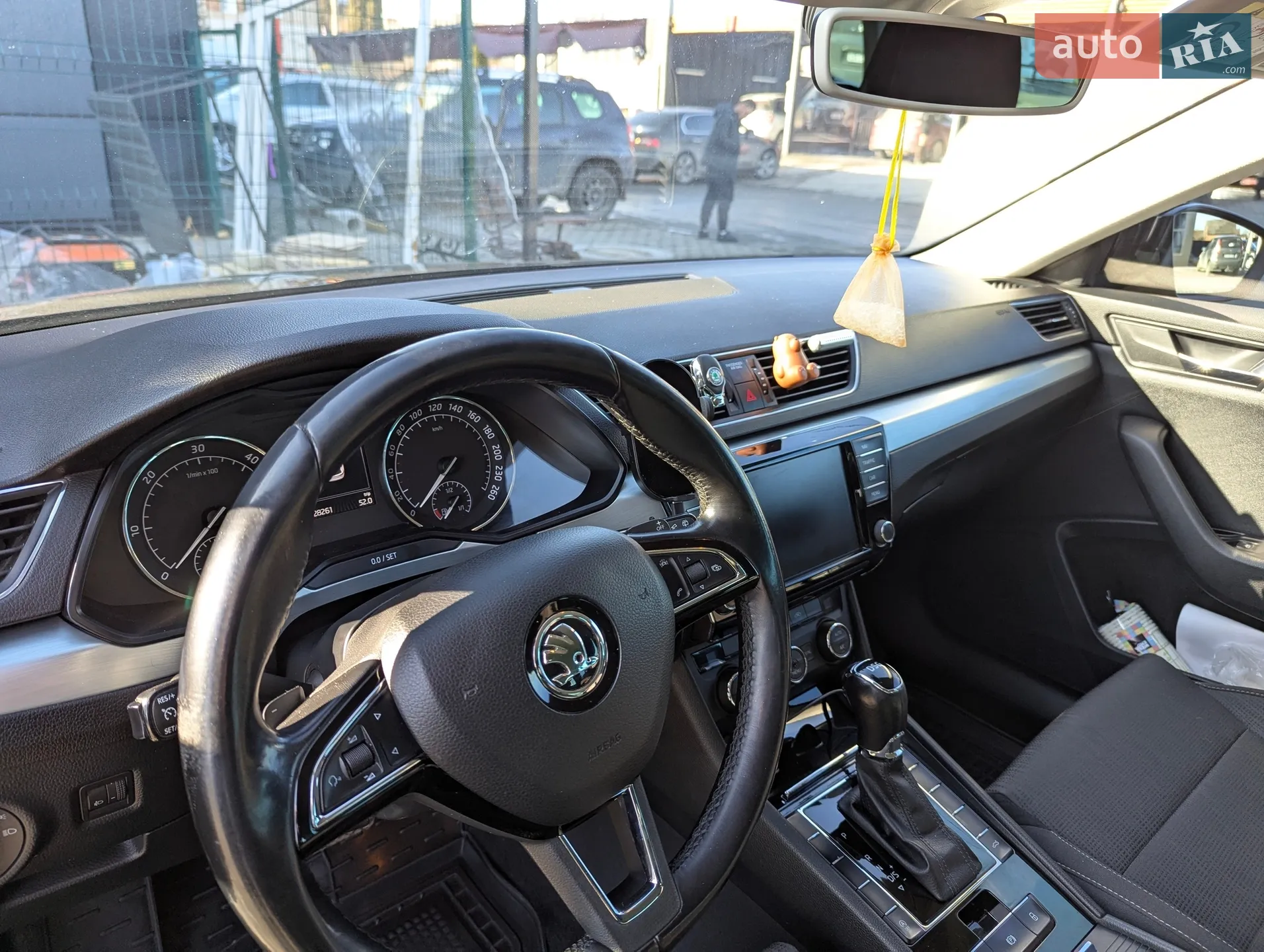 2016 Skoda Superb - мініатюра 17