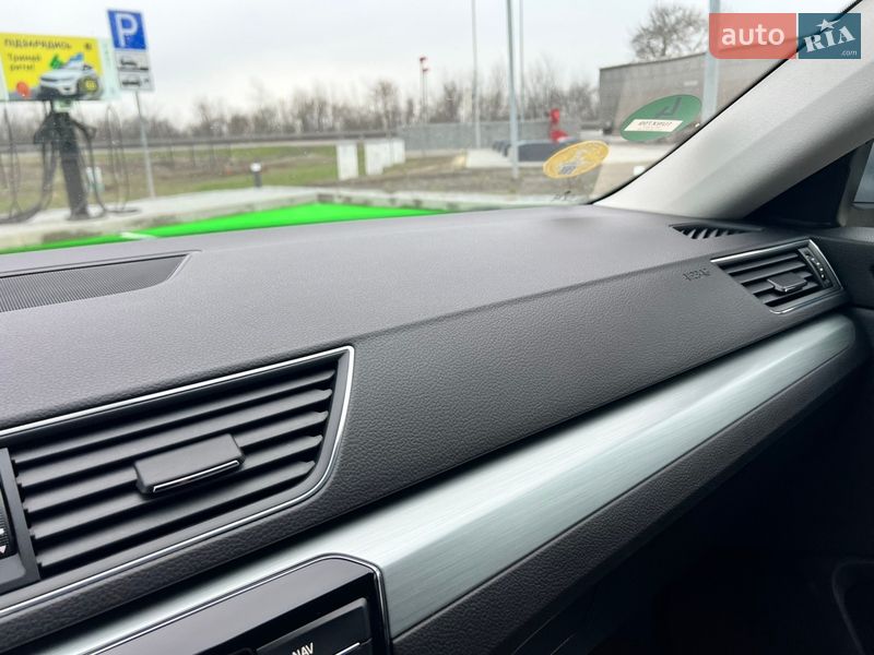 Универсал Skoda Superb 2017 в Ровно