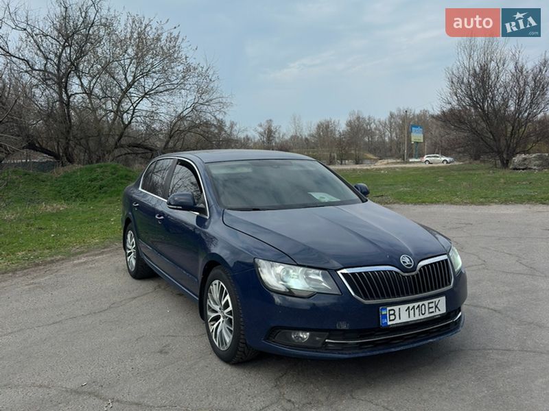 2015 Skoda Superb, VIN TMBAE73T8F9052484:plate — фото 1 (autoria)