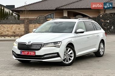 Универсал Skoda Superb 2021 в Ровно