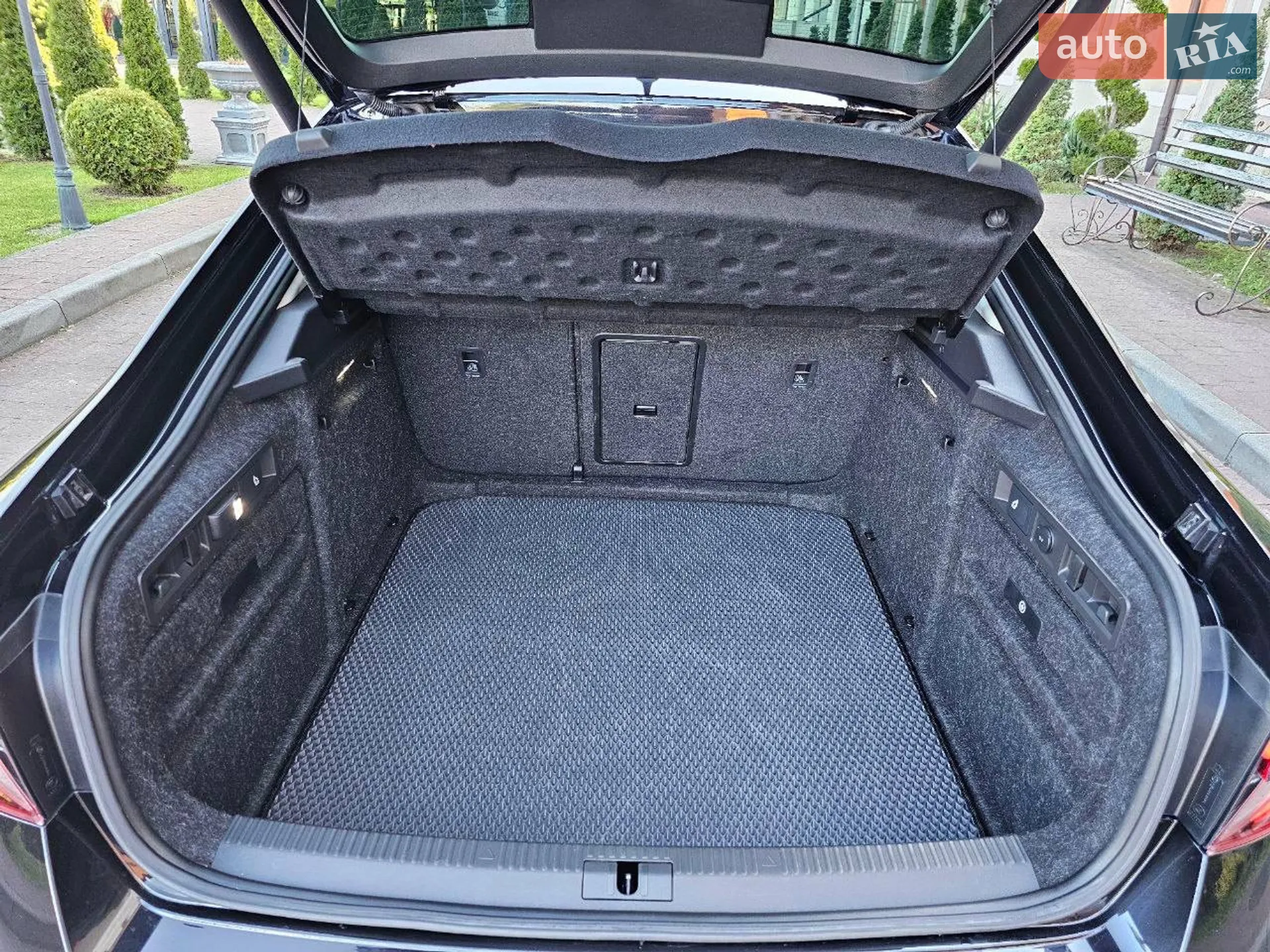 2019 Skoda Superb - мініатюра 7