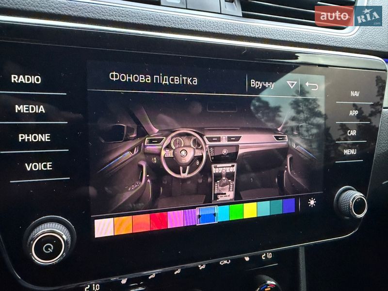 Лифтбек Skoda Superb 2019 в Киеве фото 37 Лифтбек Skoda Superb 2019 в Киеве