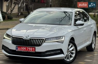 Лифтбек Skoda Superb 2021 в Трускавце