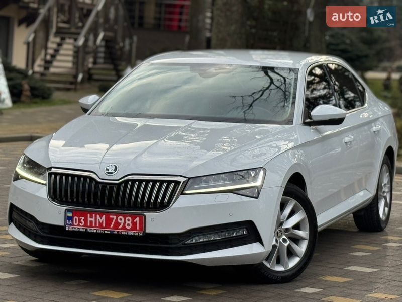 Skoda Superb 2021