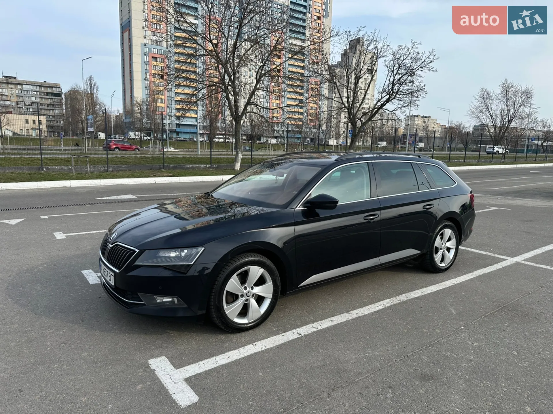 2017 Skoda Superb - мініатюра 3