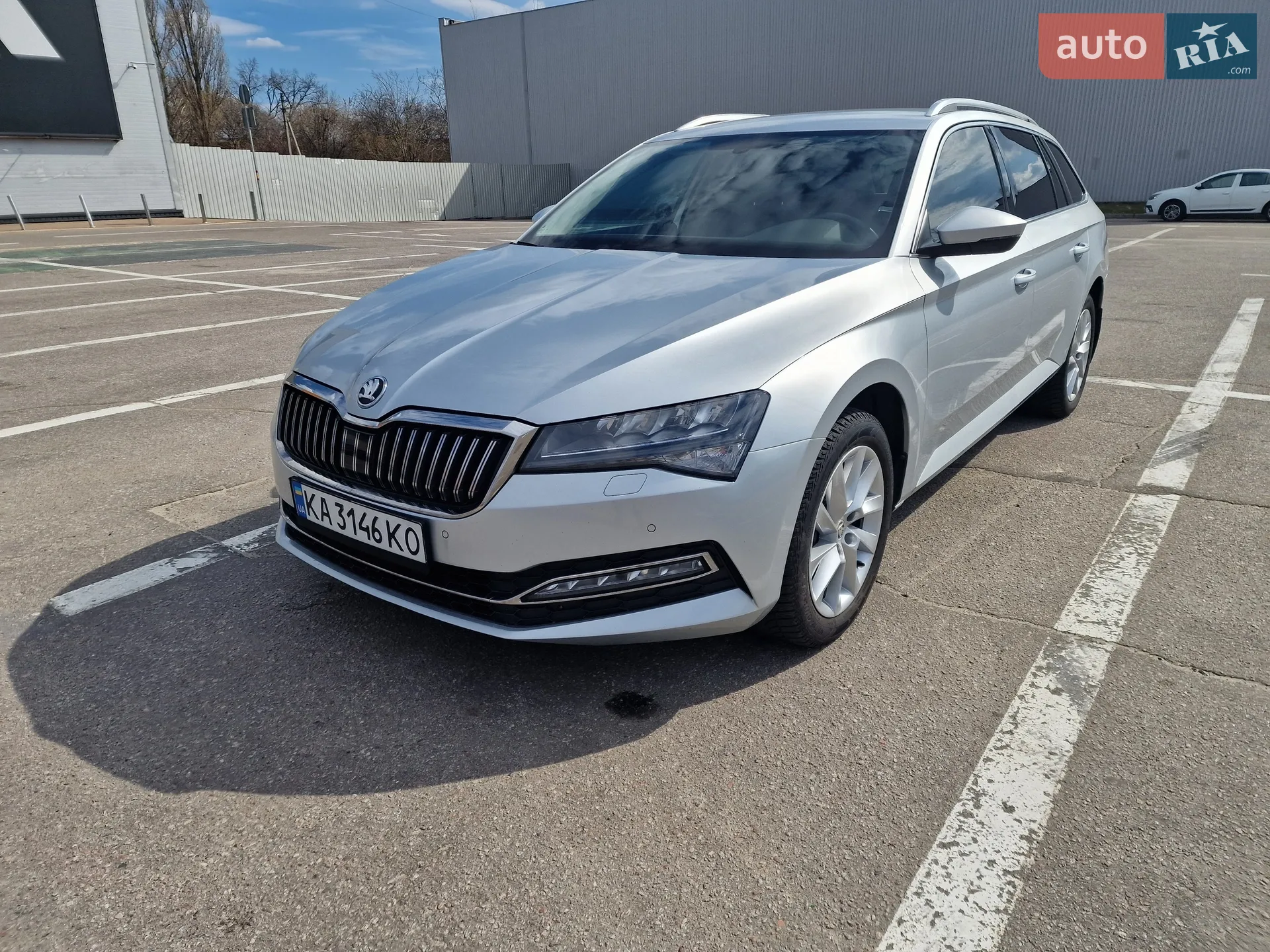 2023 Skoda Superb - мініатюра 2