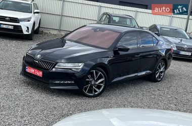 Лифтбек Skoda Superb 2021 в Мукачево