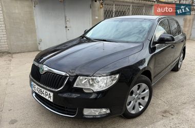 Лифтбек Skoda Superb 2008 в Днепре