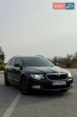Универсал Skoda Superb 2013 в Львове