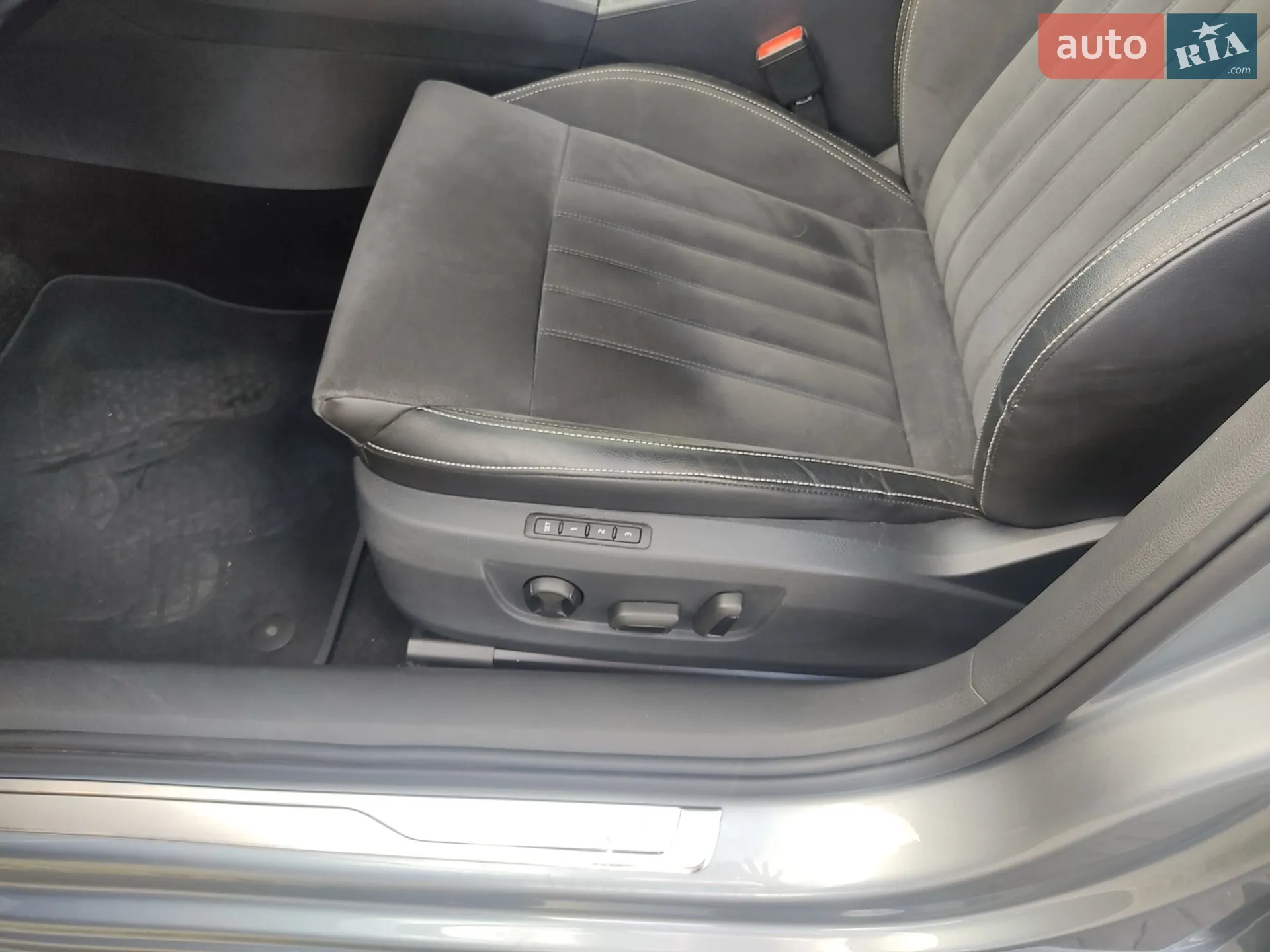 2019 Skoda Superb - мініатюра 9