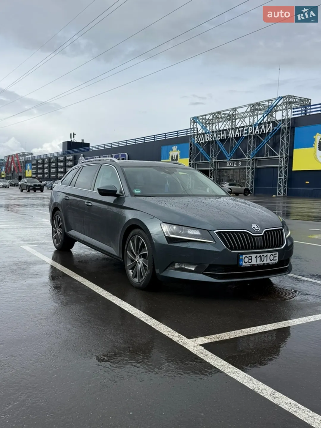 2019 Skoda Superb - мініатюра 2