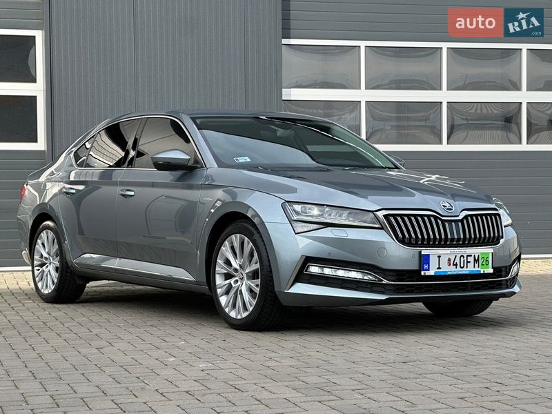 Skoda Superb 2021