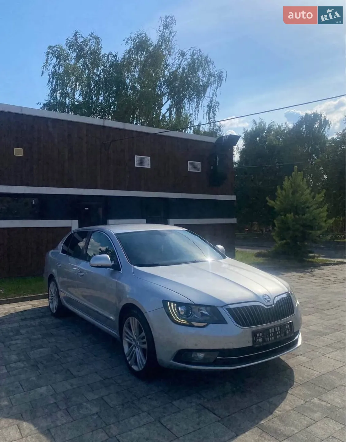 2013 Skoda Superb - мініатюра 2