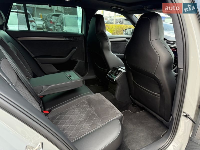 Универсал Skoda Superb 2021 в Киеве фото 30 Универсал Skoda Superb 2021 в Киеве