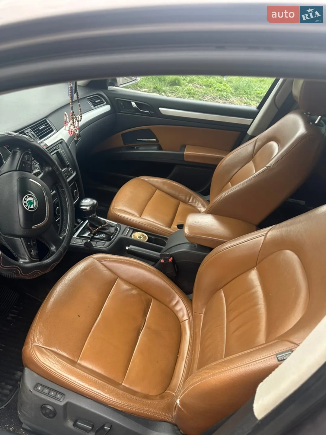 2010 Skoda Superb - мініатюра 11