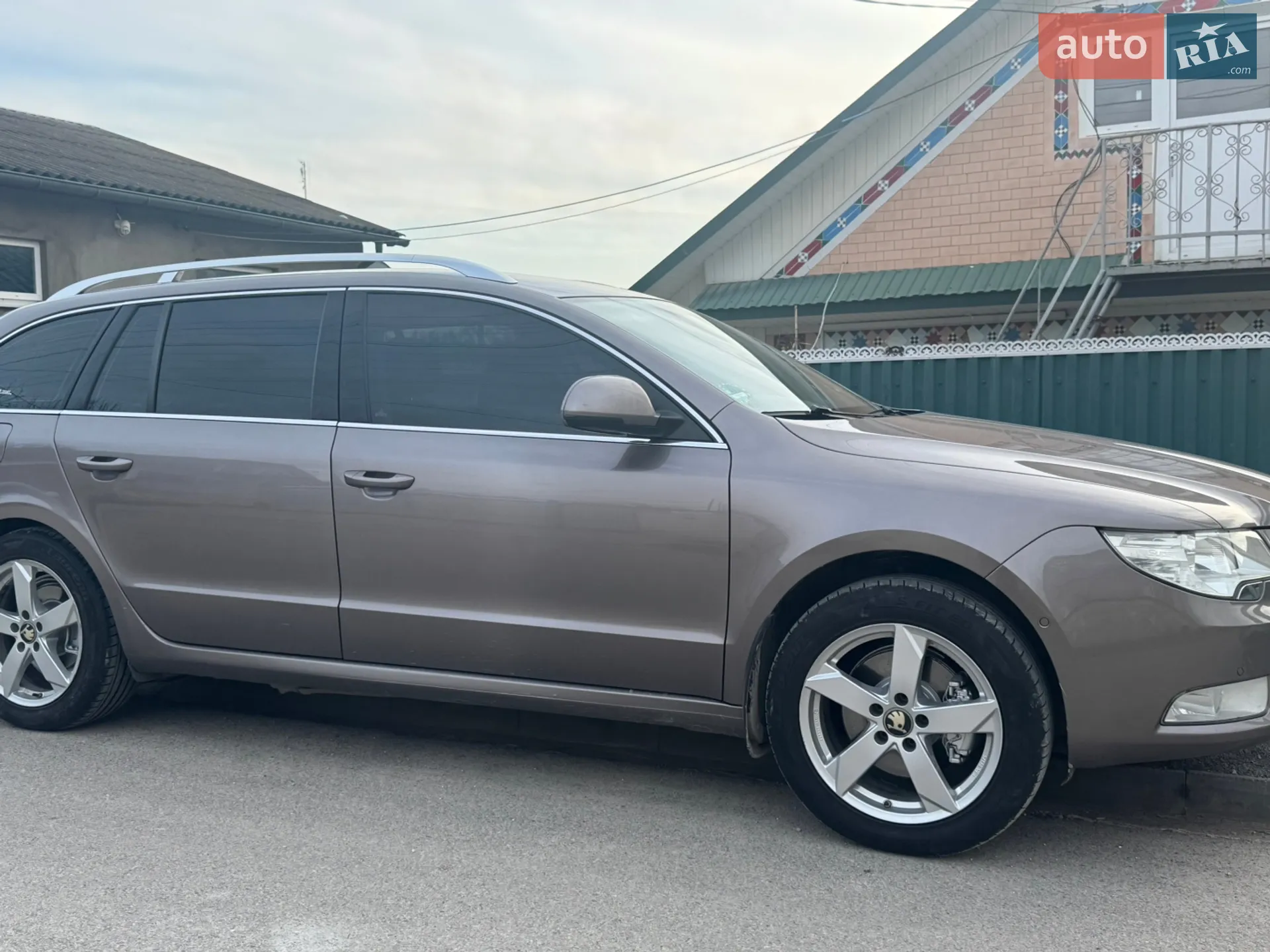 2011 Skoda Superb - мініатюра 17