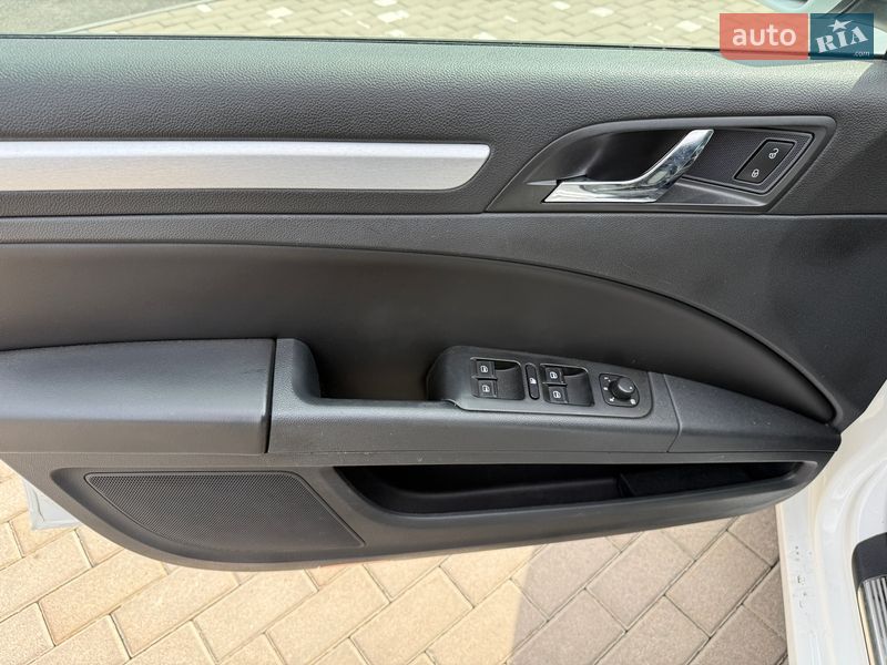 Универсал Skoda Superb 2013 в Виннице фото 13 Универсал Skoda Superb 2013 в Виннице
