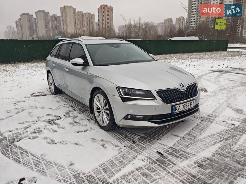Универсал Skoda Superb 2015 в Киеве фото Универсал Skoda Superb 2015 в Киеве