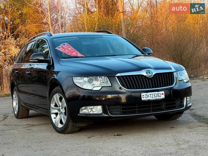Універсал Skoda Superb 2012 в Львові фото Універсал Skoda Superb 2012 в Львові