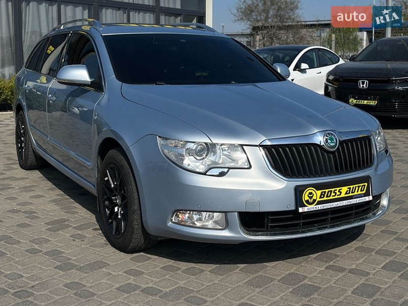 Skoda Superb 2011