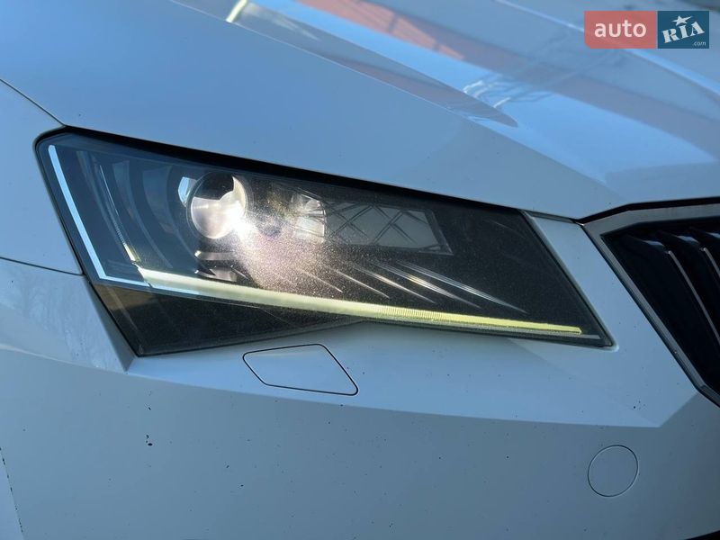 Ліфтбек Skoda Superb 2018 в Києві фото 12 Ліфтбек Skoda Superb 2018 в Києві