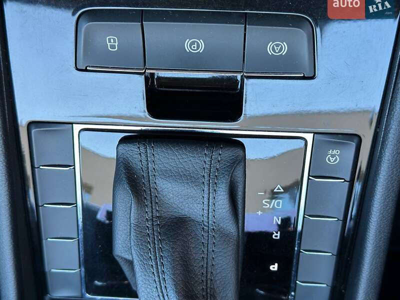 Ліфтбек Skoda Superb 2018 в Києві фото 27 Ліфтбек Skoda Superb 2018 в Києві