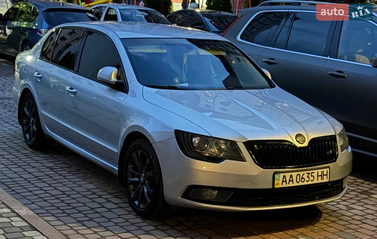 2012 Skoda Superb - мініатюра 15