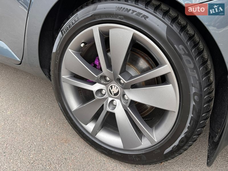 Универсал Skoda Superb 2018 в Ровно фото 10 Универсал Skoda Superb 2018 в Ровно