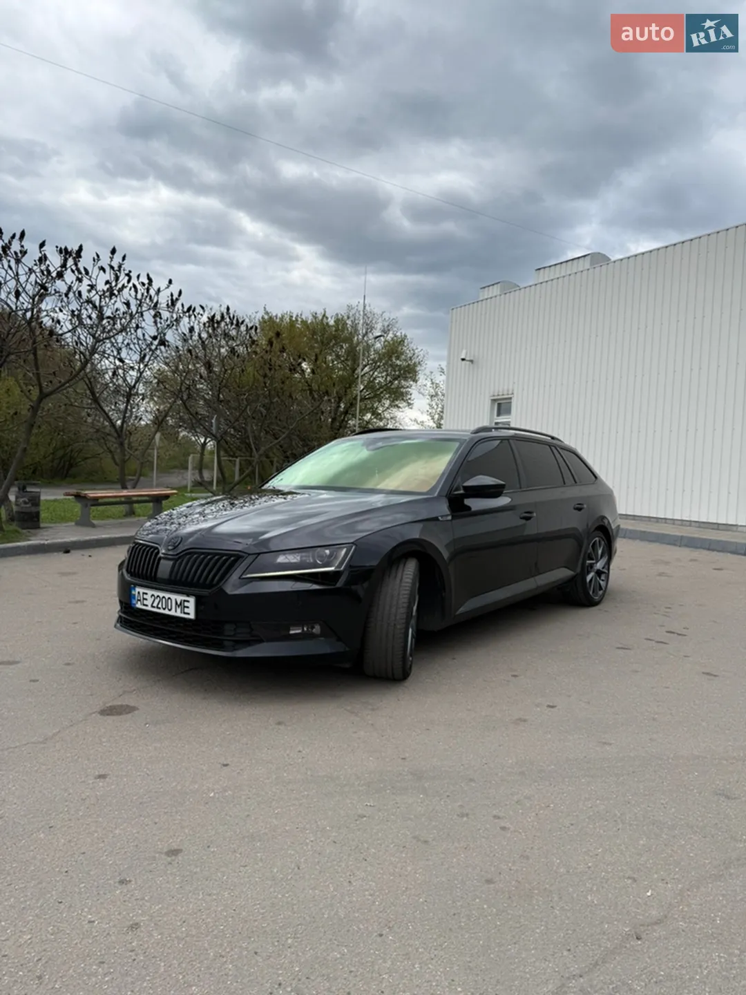 2017 Skoda Superb - мініатюра 2