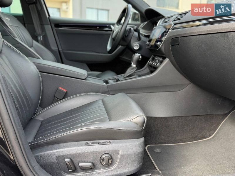 Ліфтбек Skoda Superb 2022 в Ужгороді