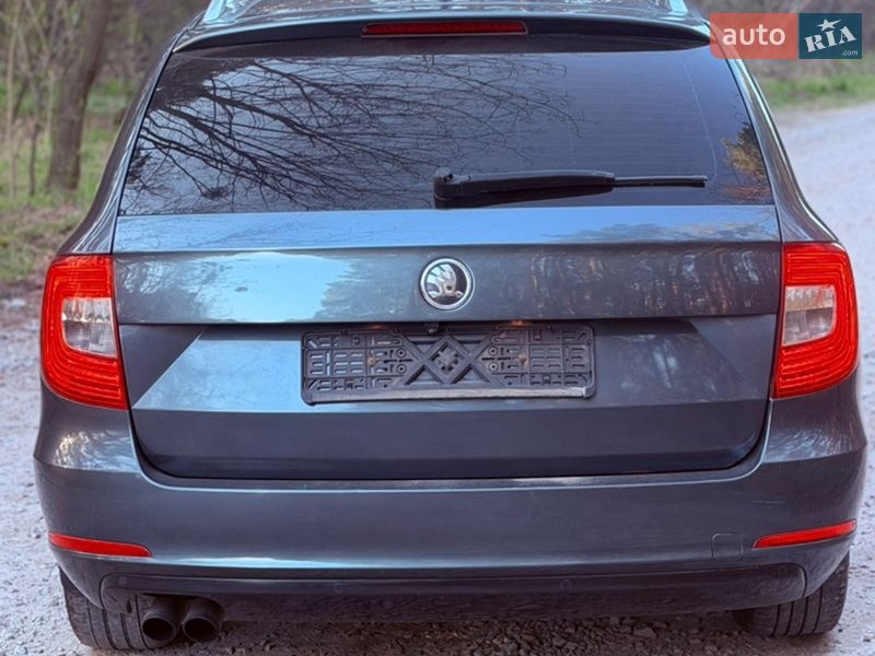 Универсал Skoda Superb 2014 в Киеве