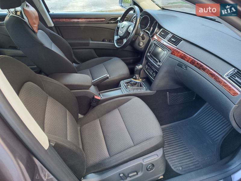 Універсал Skoda Superb 2012 в Києві фото 18 Універсал Skoda Superb 2012 в Києві
