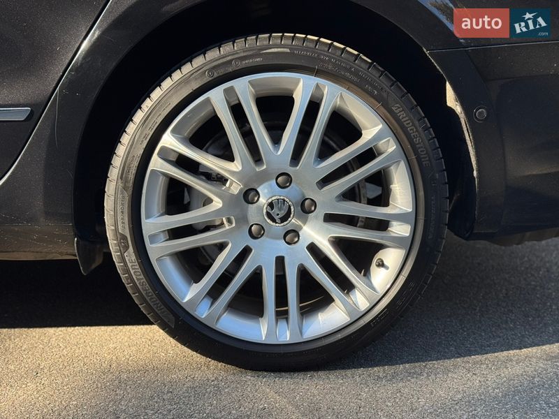 Універсал Skoda Superb 2014 в Києві фото 46 Універсал Skoda Superb 2014 в Києві