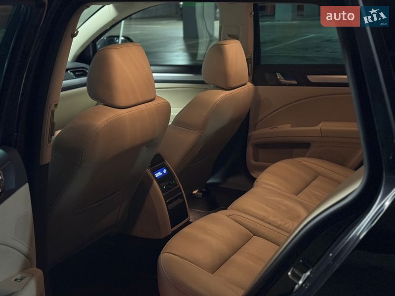 Універсал Skoda Superb 2014 в Києві фото 69 Універсал Skoda Superb 2014 в Києві