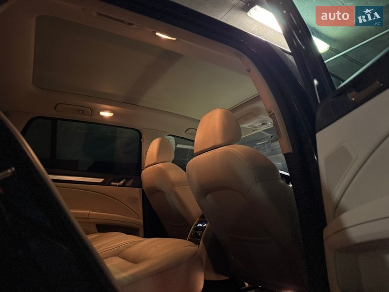 Універсал Skoda Superb 2014 в Києві фото 74 Універсал Skoda Superb 2014 в Києві