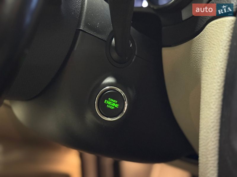 Універсал Skoda Superb 2014 в Києві фото 87 Універсал Skoda Superb 2014 в Києві