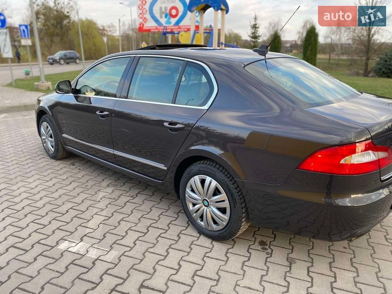Ліфтбек Skoda Superb 2009 в Коростені фото 5 Ліфтбек Skoda Superb 2009 в Коростені