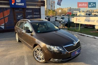 Універсал Skoda Superb 2013 в Києві