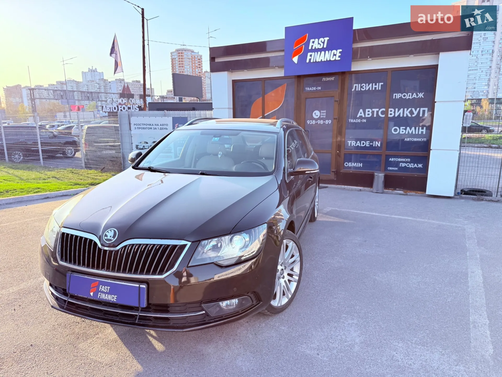 2013 Skoda Superb - мініатюра 4