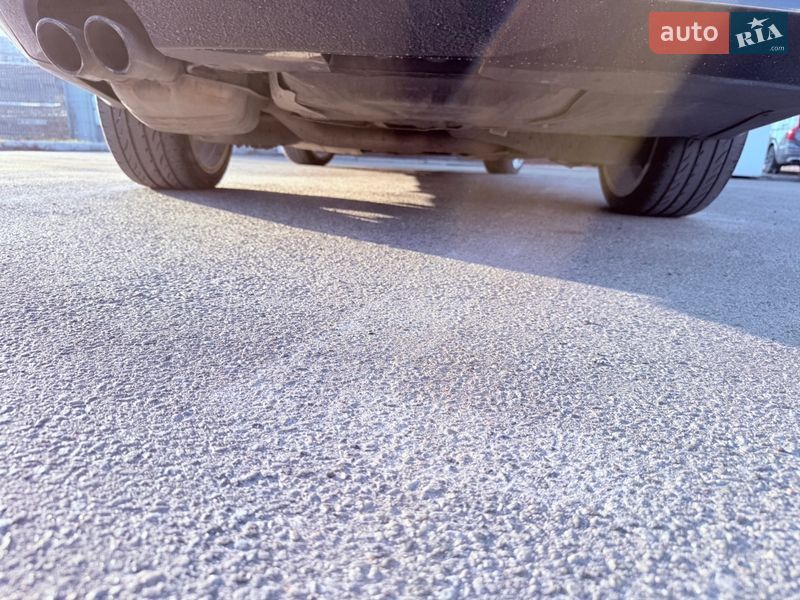 Универсал Skoda Superb 2013 в Киеве