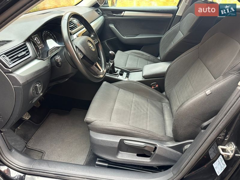 Лифтбек Skoda Superb 2017 в Мукачево