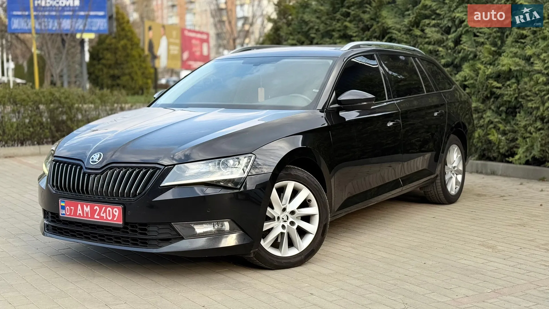 2019 Skoda Superb - мініатюра 4