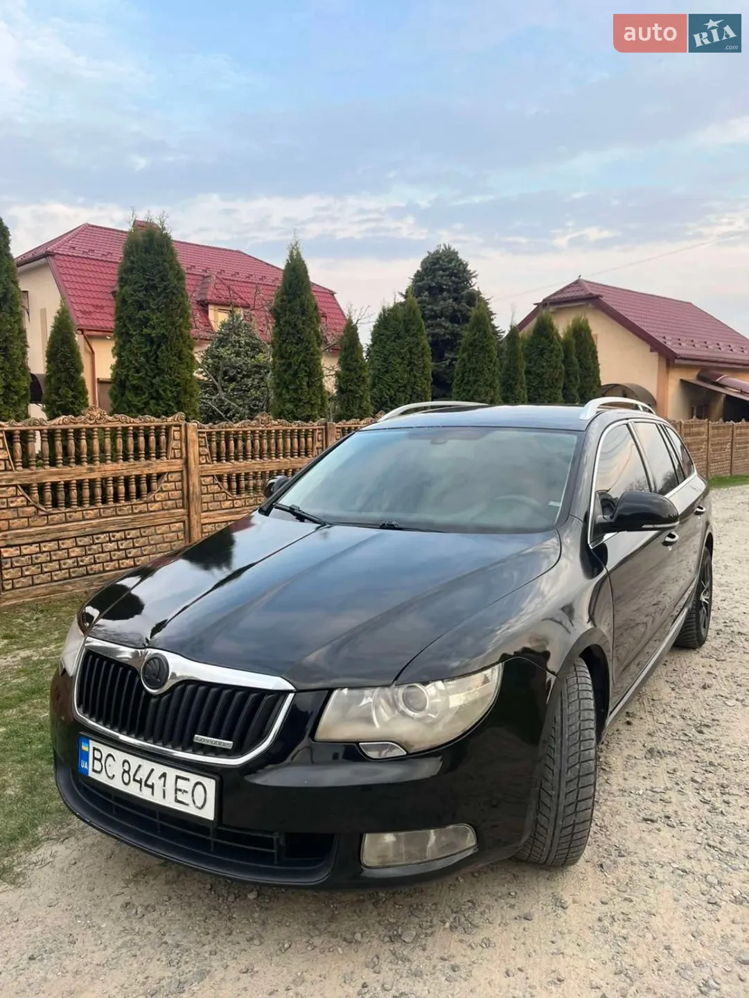 2010 Skoda Superb - мініатюра 4